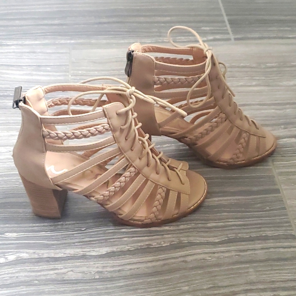 Lace-up Strappy Sandals